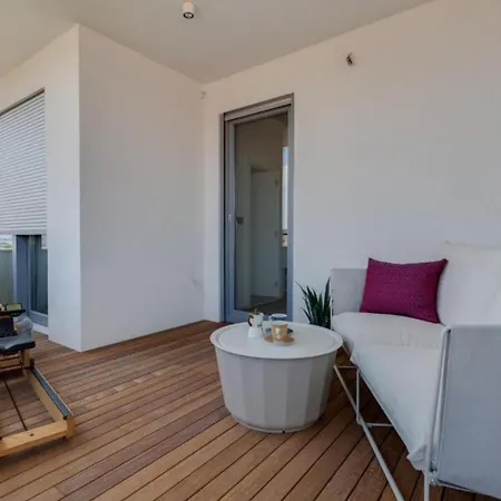 Miramarina Villa