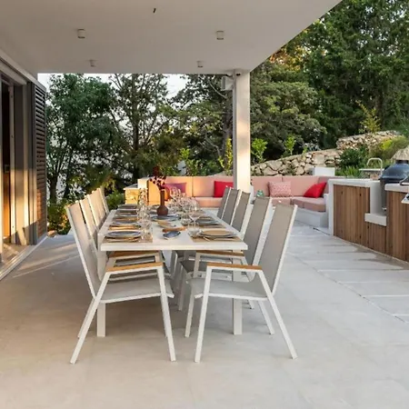 Miramarina Villa